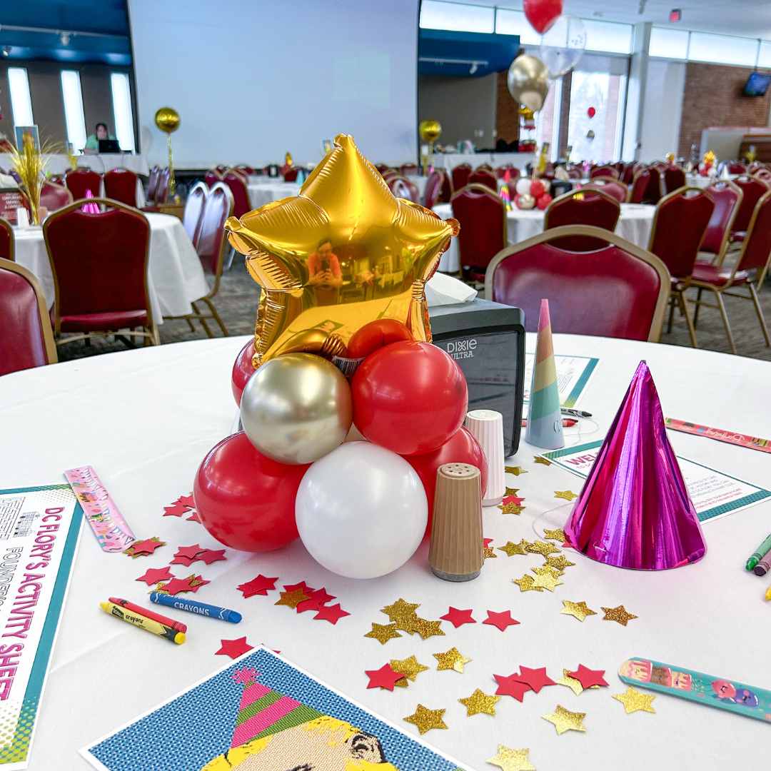 Centerpiece - Foil Star Topper